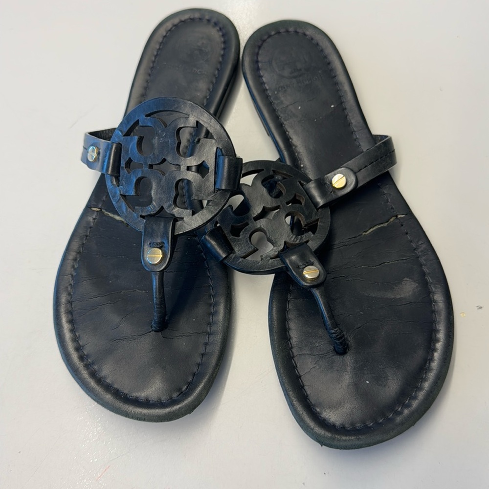 Loved Tory Burch miller sandals